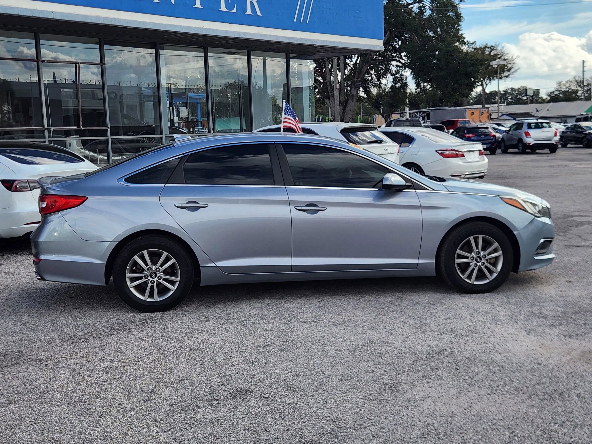 Used 2017 Hyundai Sonata SE image 8