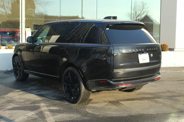 New 2026 Land Rover Range Rover Long Wheelbase SE image 11