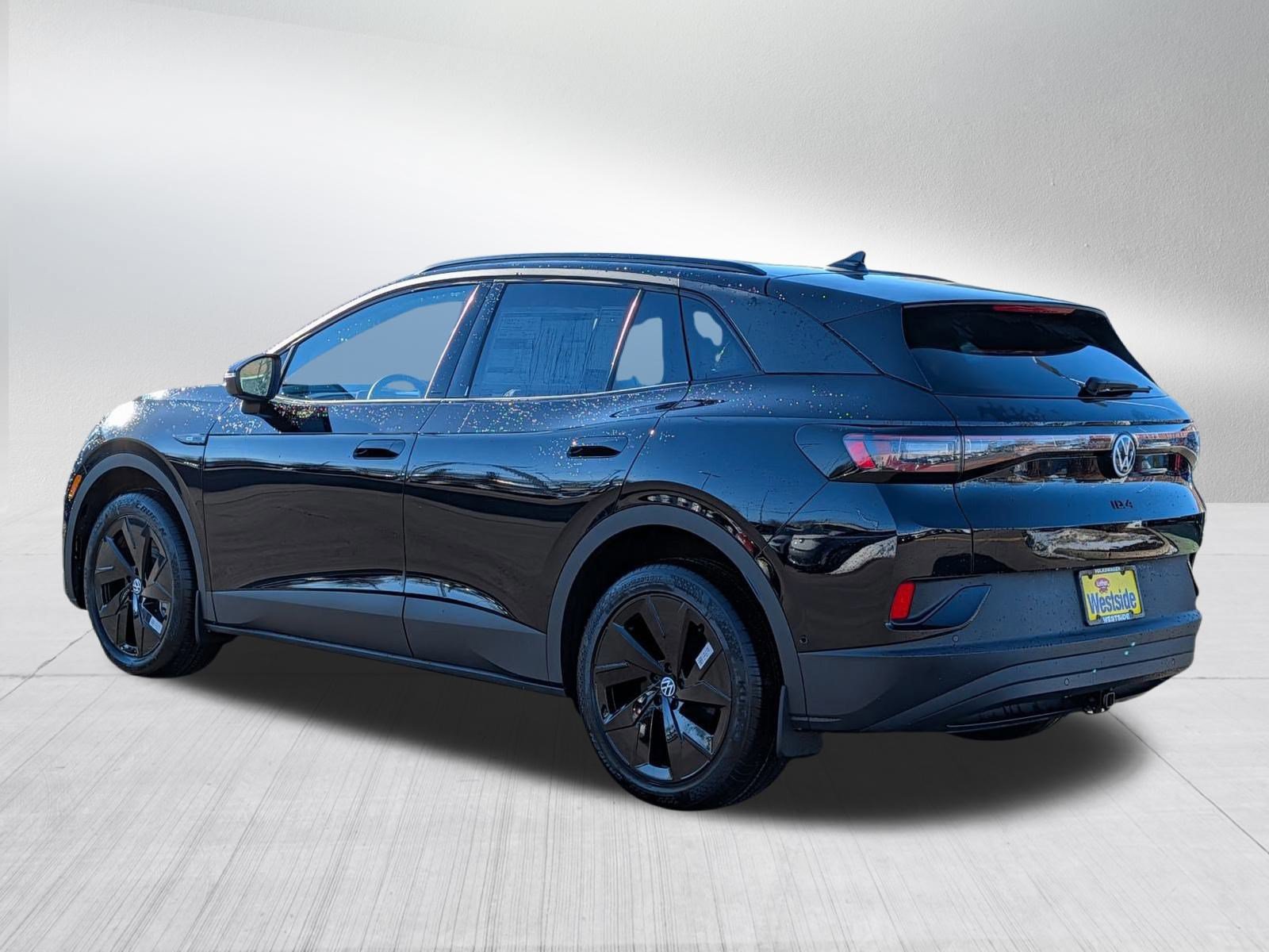 New 2025 Volkswagen ID.4 Pro S Plus AWD/4WD video 2