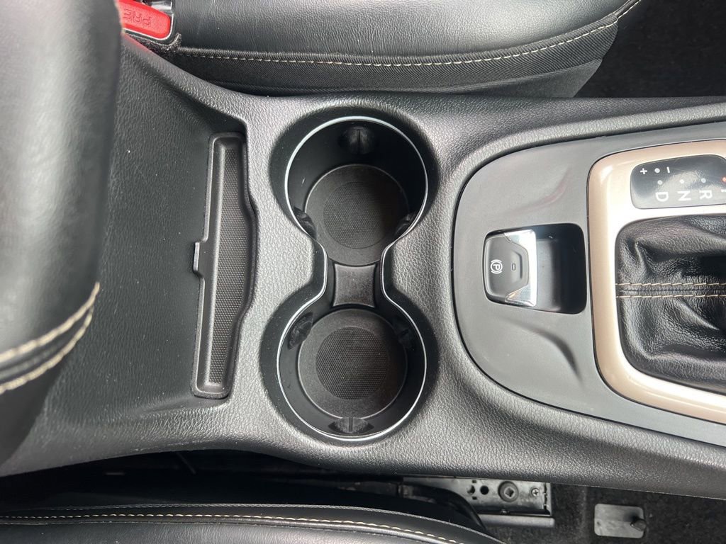 Used 2015 Jeep Cherokee Limited AWD/4WD image 23