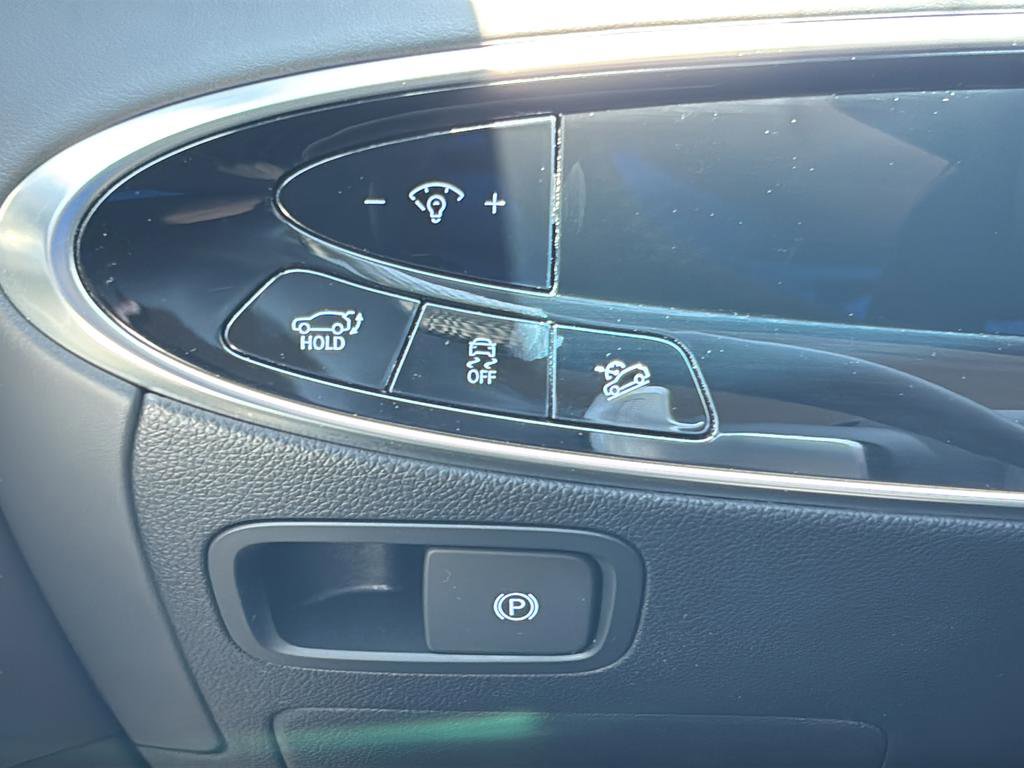 Certified 2026 Genesis GV70 2.5T AWD/4WD image 33