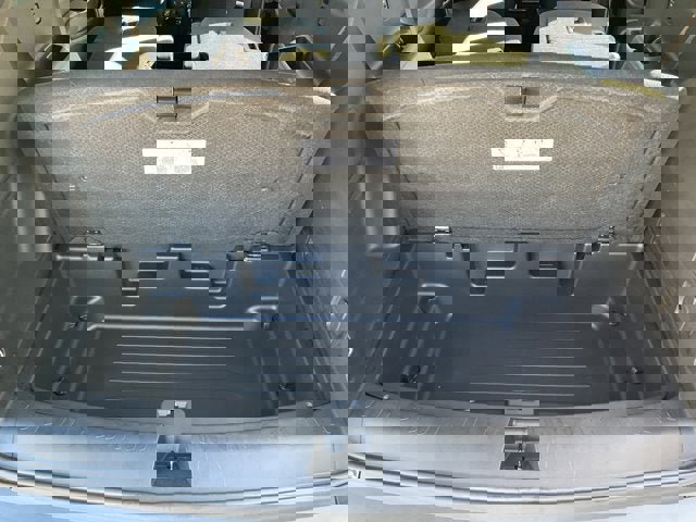 Used 2022 Chevrolet Traverse LT image 37