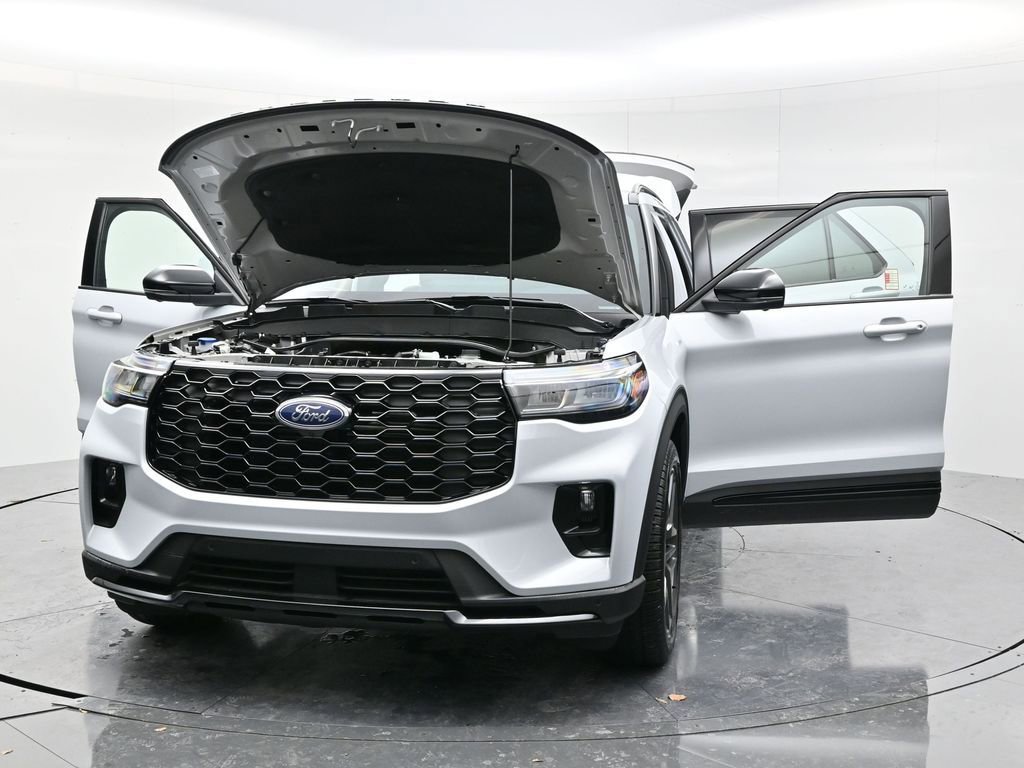 New 2026 Ford Explorer ST-Line w/ ST-Line Street Pack image 56