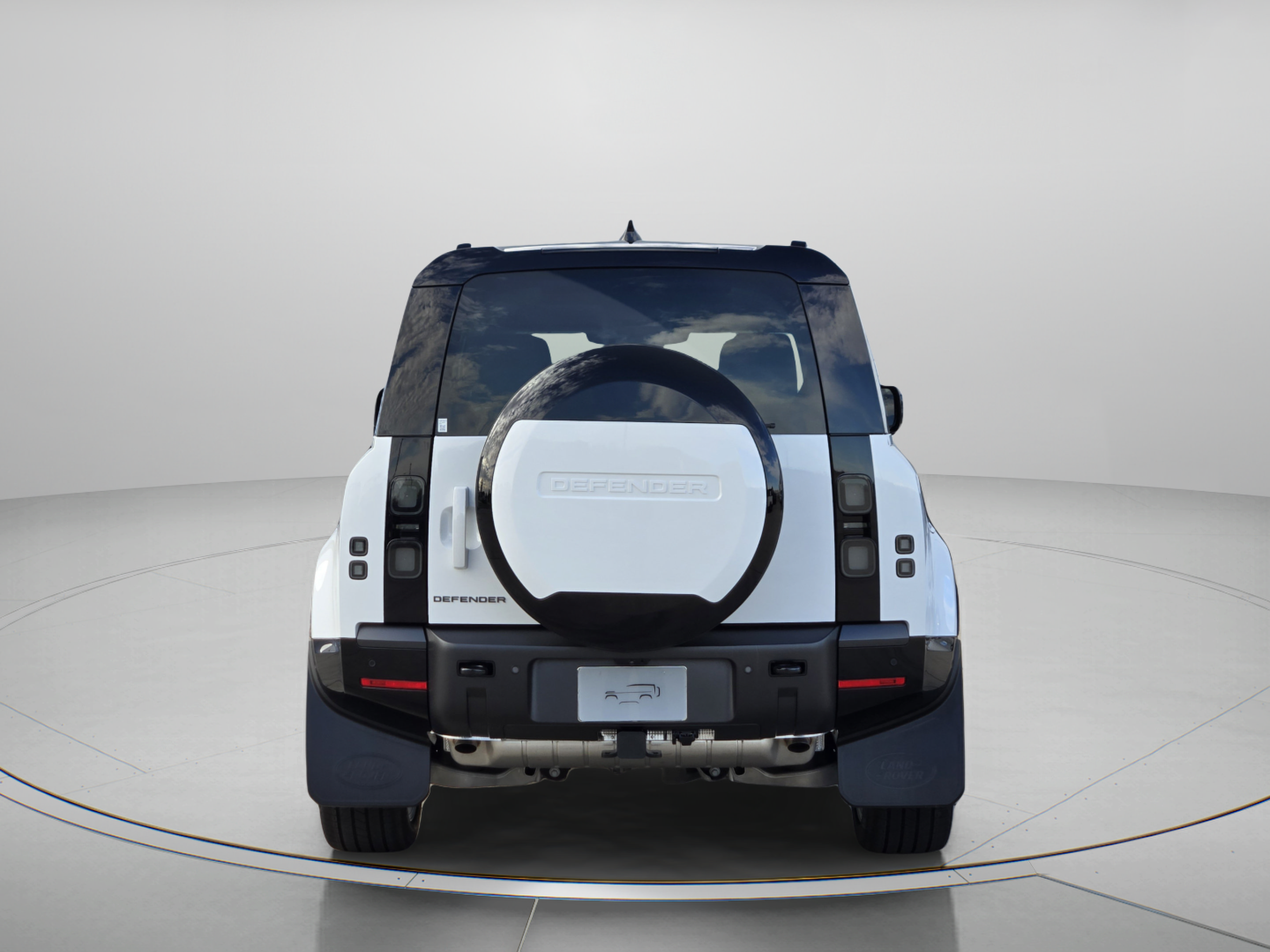 New 2026 Land Rover Defender 110 X-Dynamic SE AWD/4WD image 4