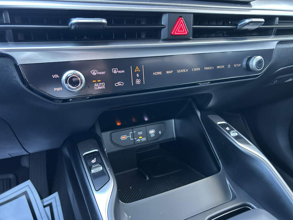 New 2026 Kia Sorento S w/ S Panoramic Sunroof Package image 23