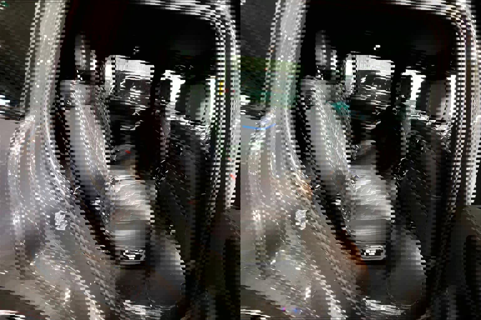 Used 2023 BMW X7 xDrive40i w/ M Sport Package image 20