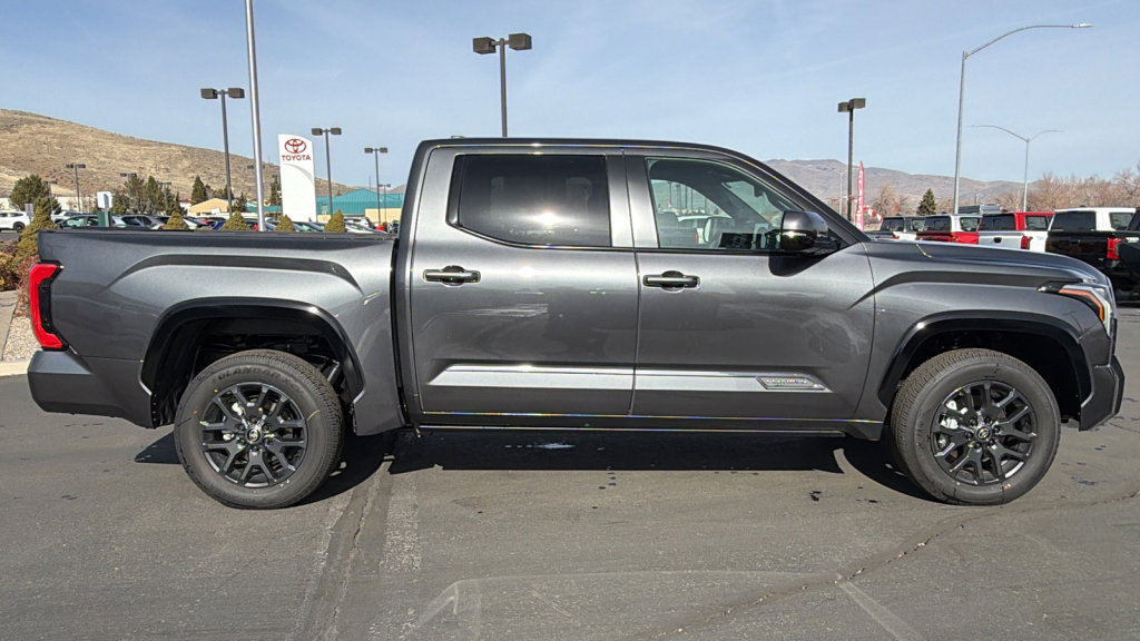 New 2026 Toyota Tundra Platinum video 2