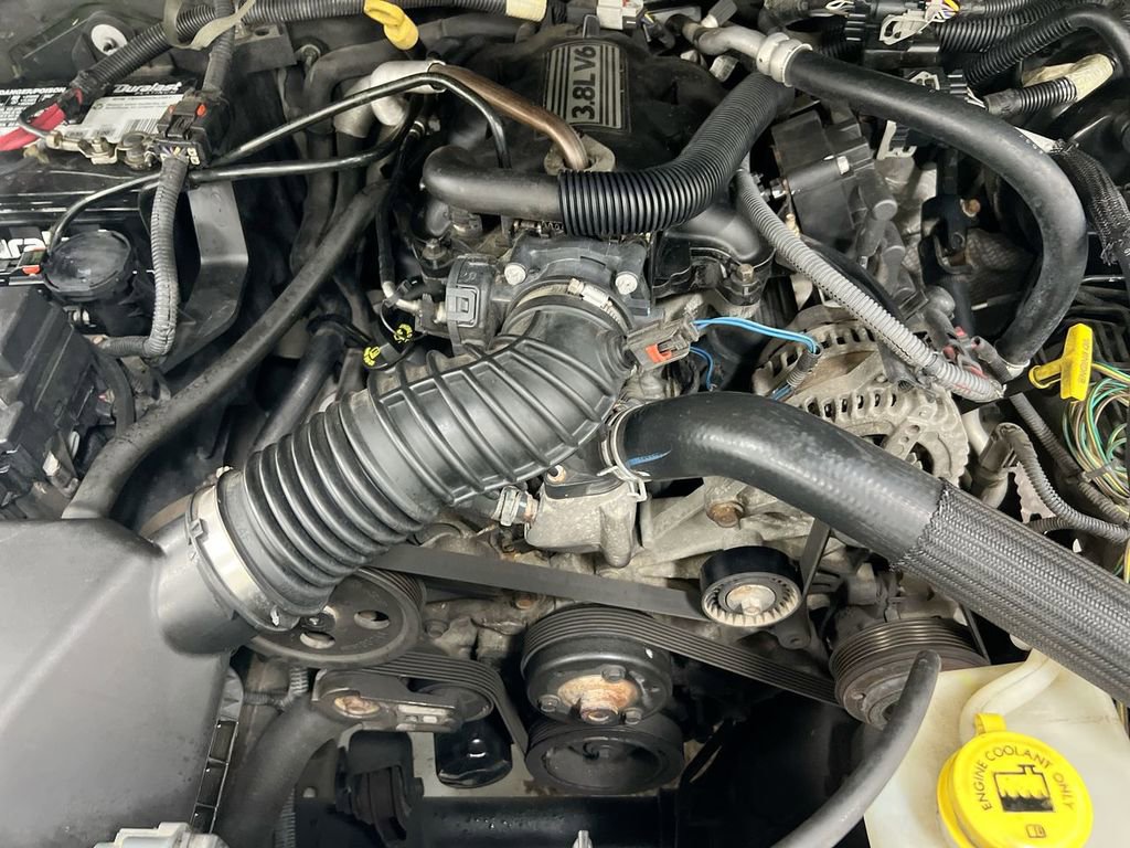 Used 2008 Jeep Wrangler Sahara w/ Dual Top Group image 22