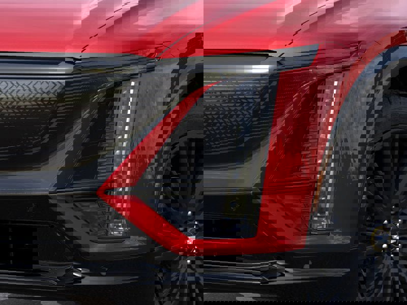 New 2025 Cadillac Lyriq Sport image 10