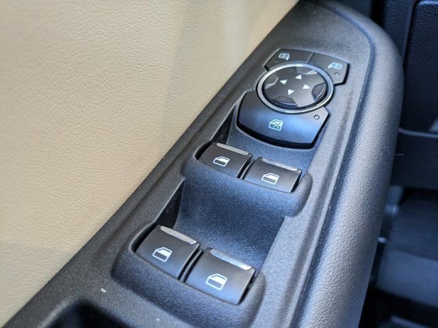 Certified 2022 Ford Edge SEL w/ Convenience Package image 21