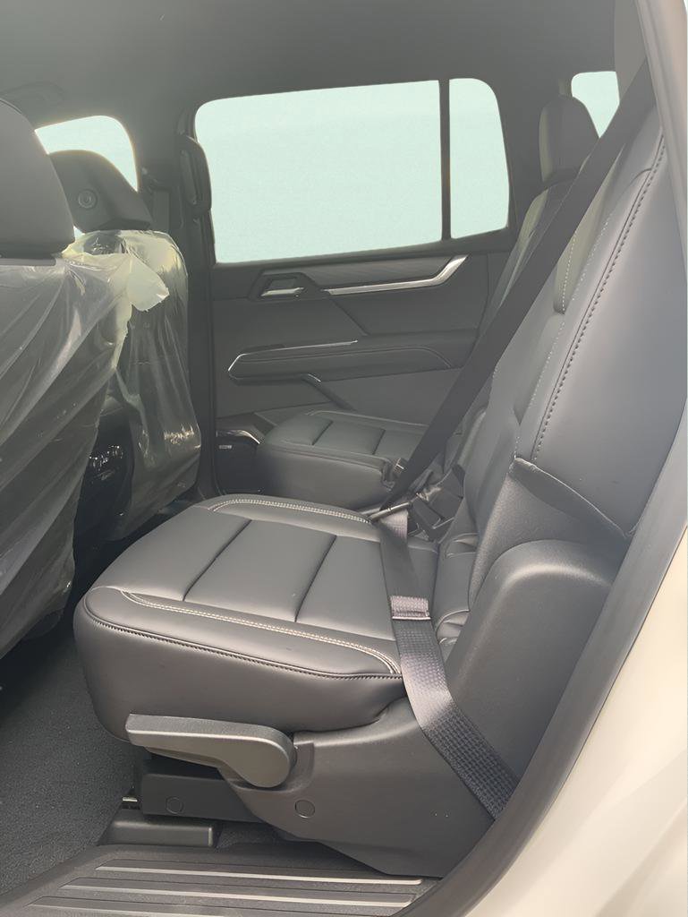 New 2026 GMC Acadia Elevation w/ Elevation Premium Package image 14