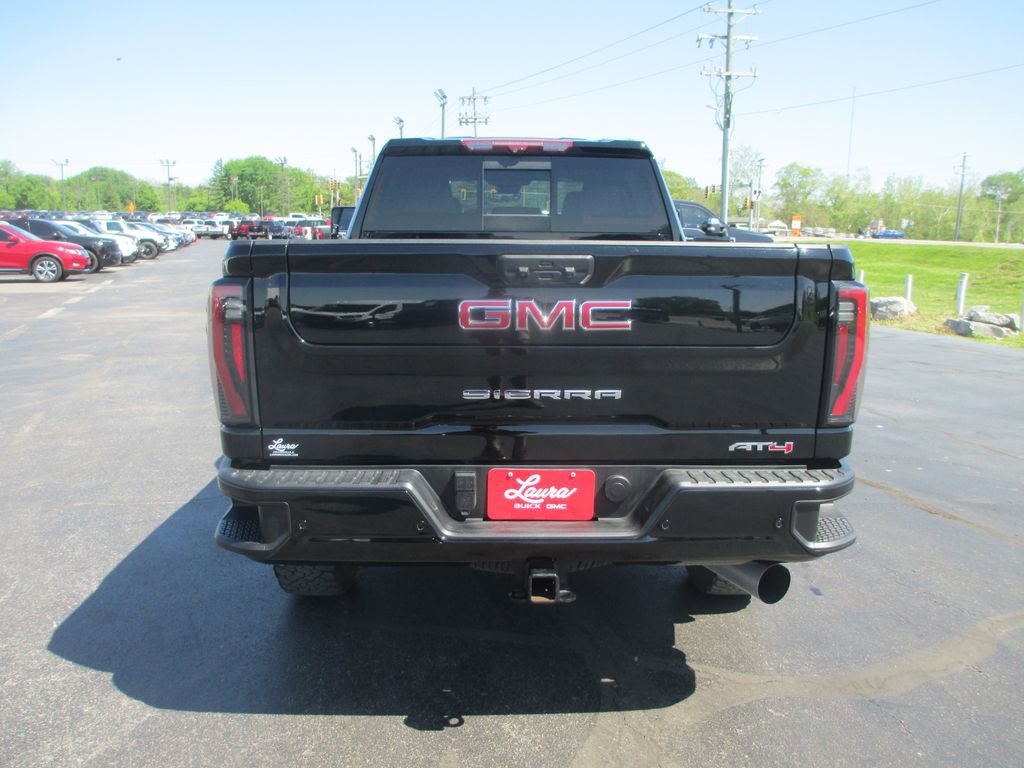 Used 2024 GMC Sierra 2500 AT4 w/ AT4 Premium Plus Package image 6