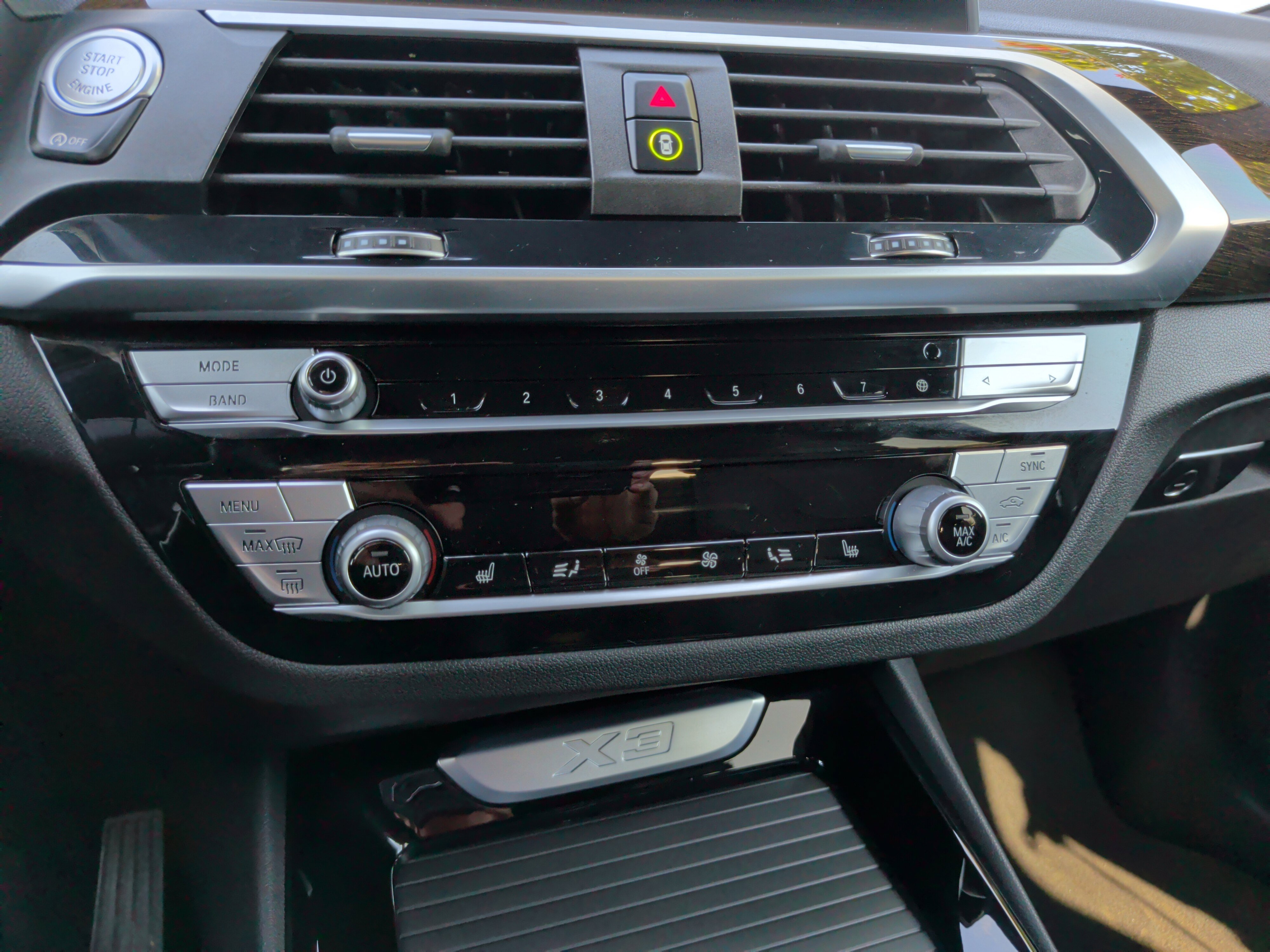 Used 2021 BMW X3 xDrive30i w/ Premium Package AWD/4WD image 17