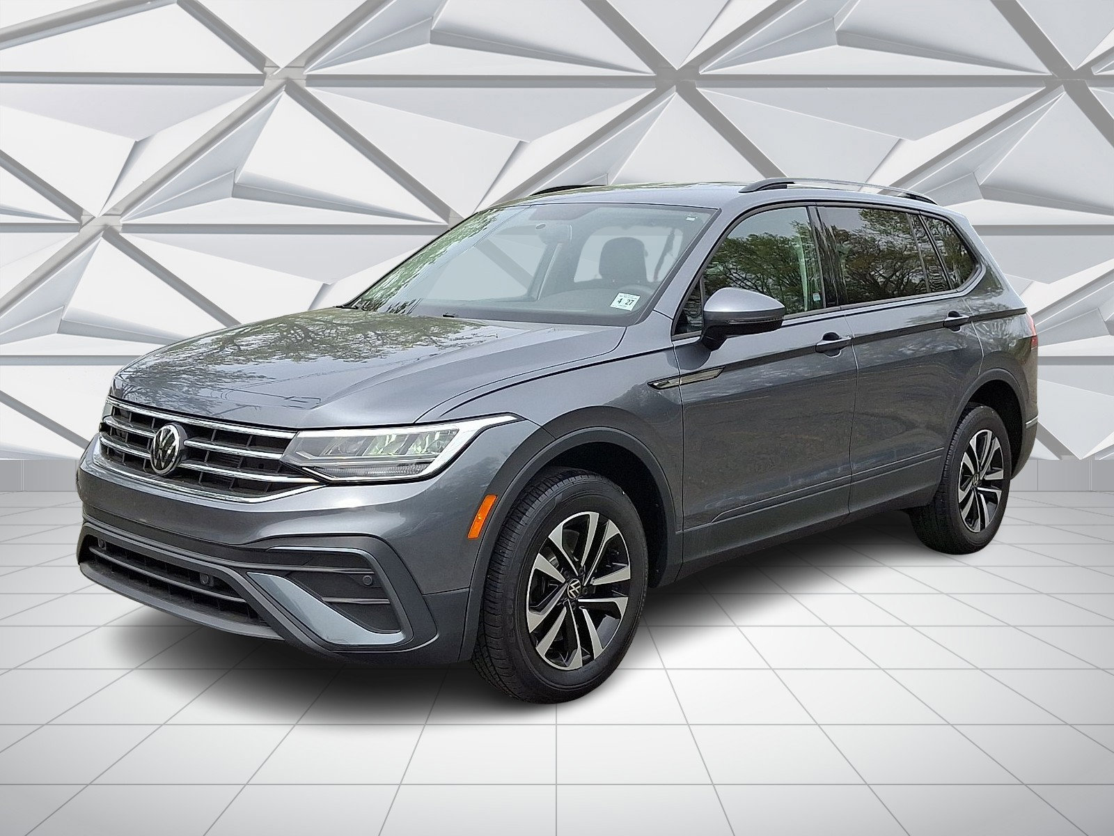 Used 2022 Volkswagen Tiguan S AWD/4WD image 4