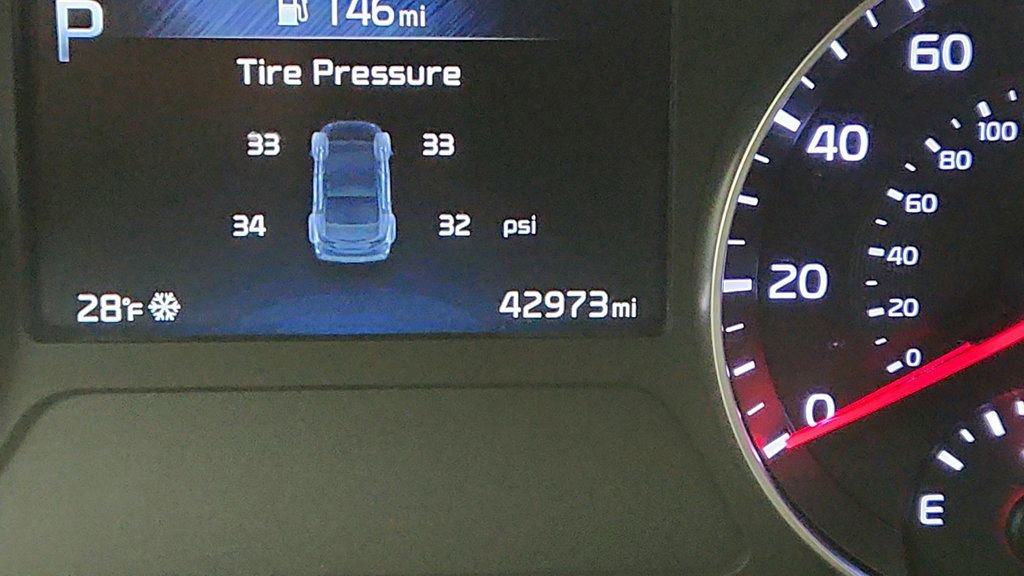 Used 2023 Kia Forte LX image 15