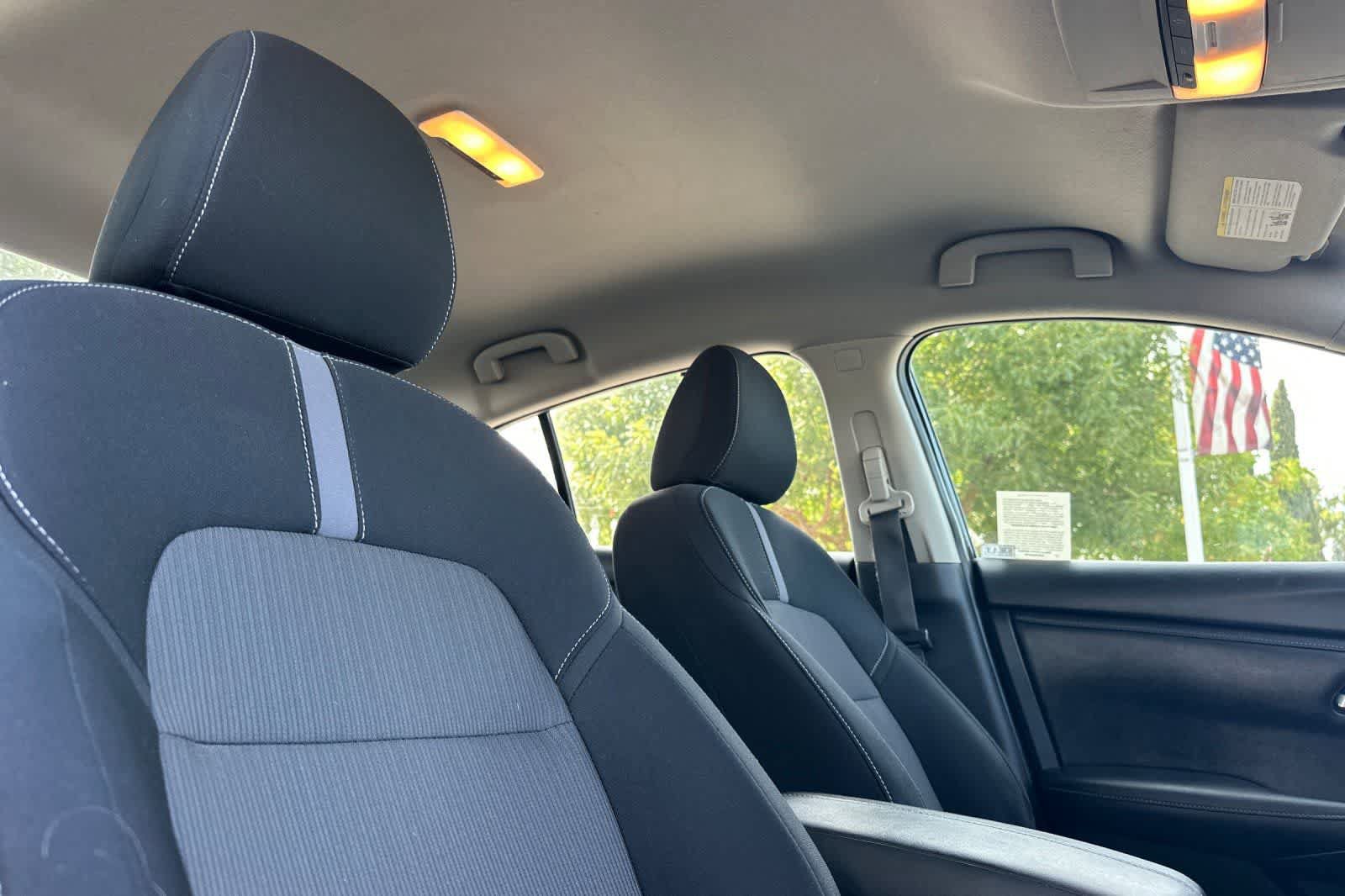 Used 2021 Nissan Sentra SV FWD image 18