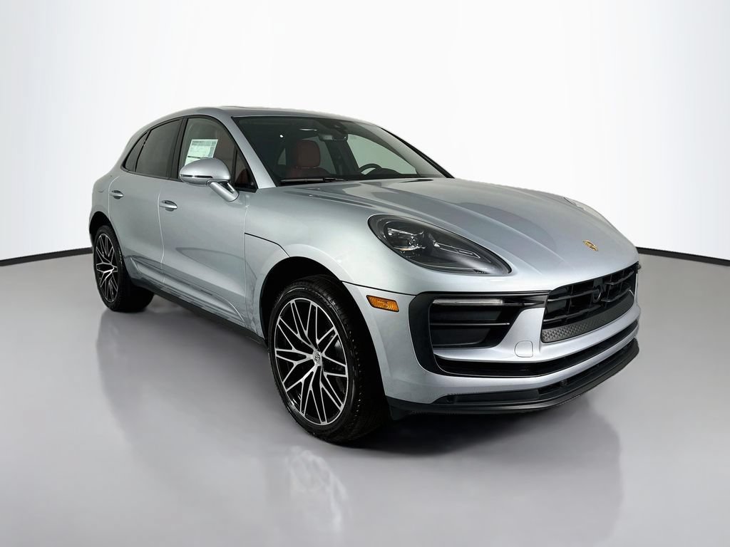 New 2026 Porsche Macan AWD/4WD image 7