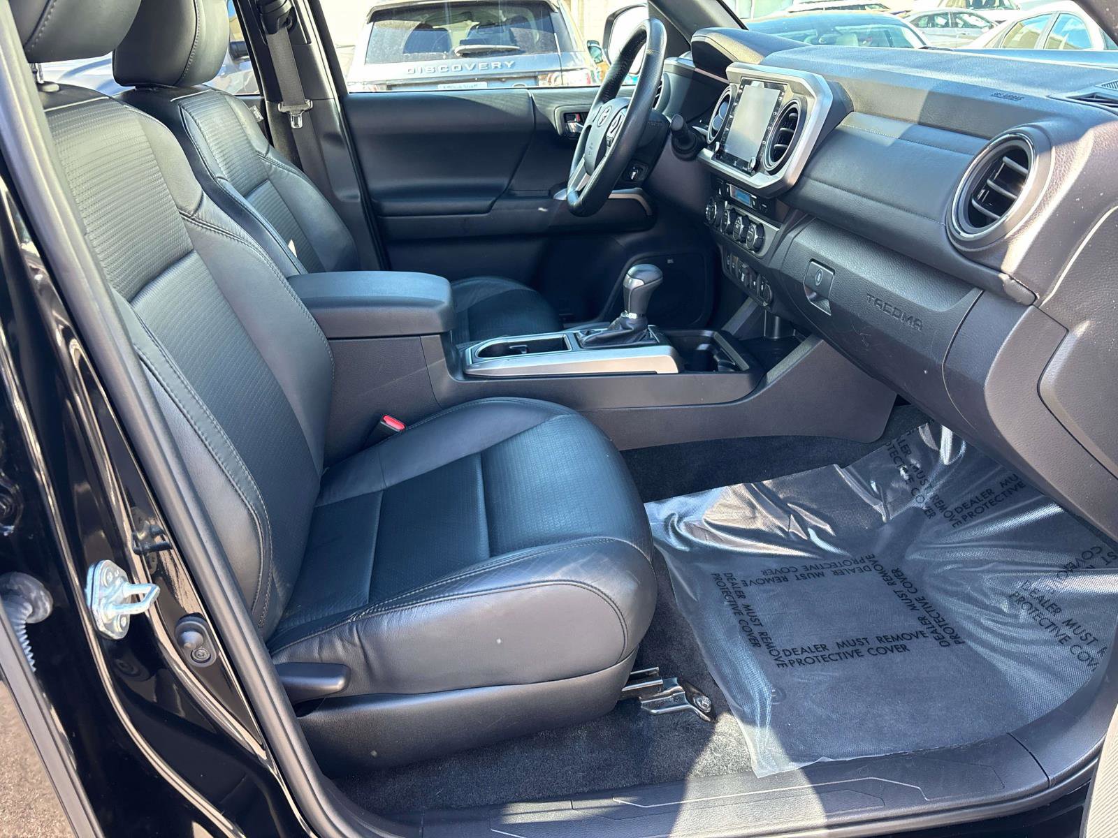 Used 2023 Toyota Tacoma Limited image 14