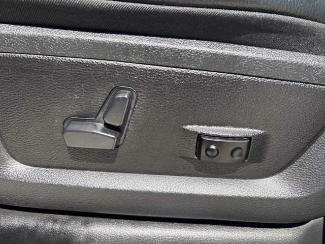 Used 2024 RAM 2500 Laramie image 17