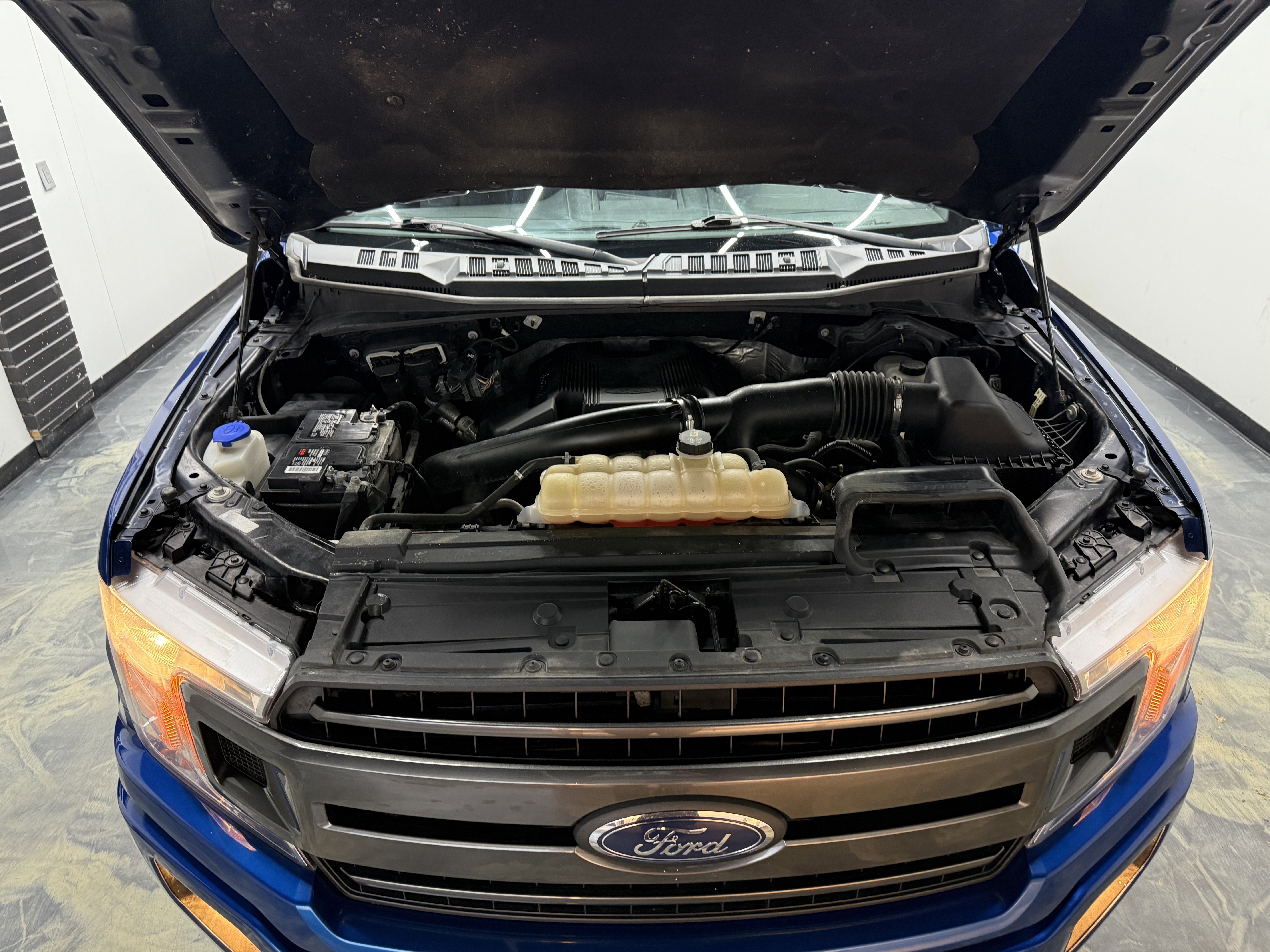 Used 2018 Ford F150 XLT w/ Equipment Group 302A Luxury image 22