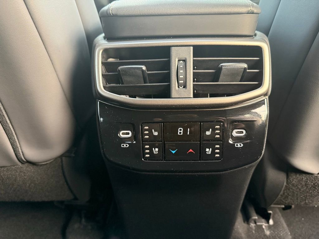 Used 2023 Lexus RX 500h F Sport image 21