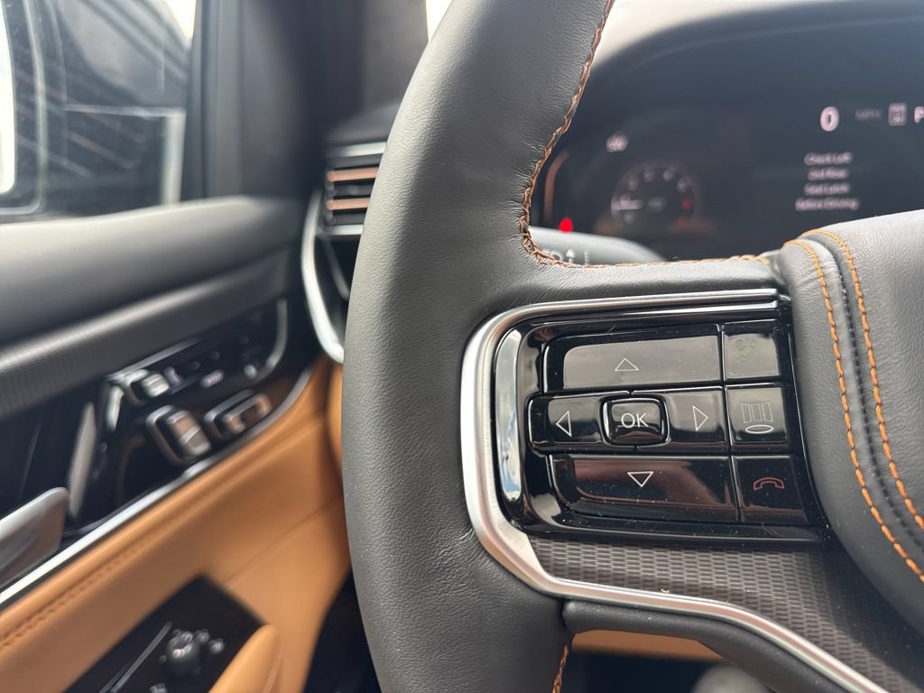 New 2026 Jeep Grand Wagoneer Summit AWD/4WD image 19