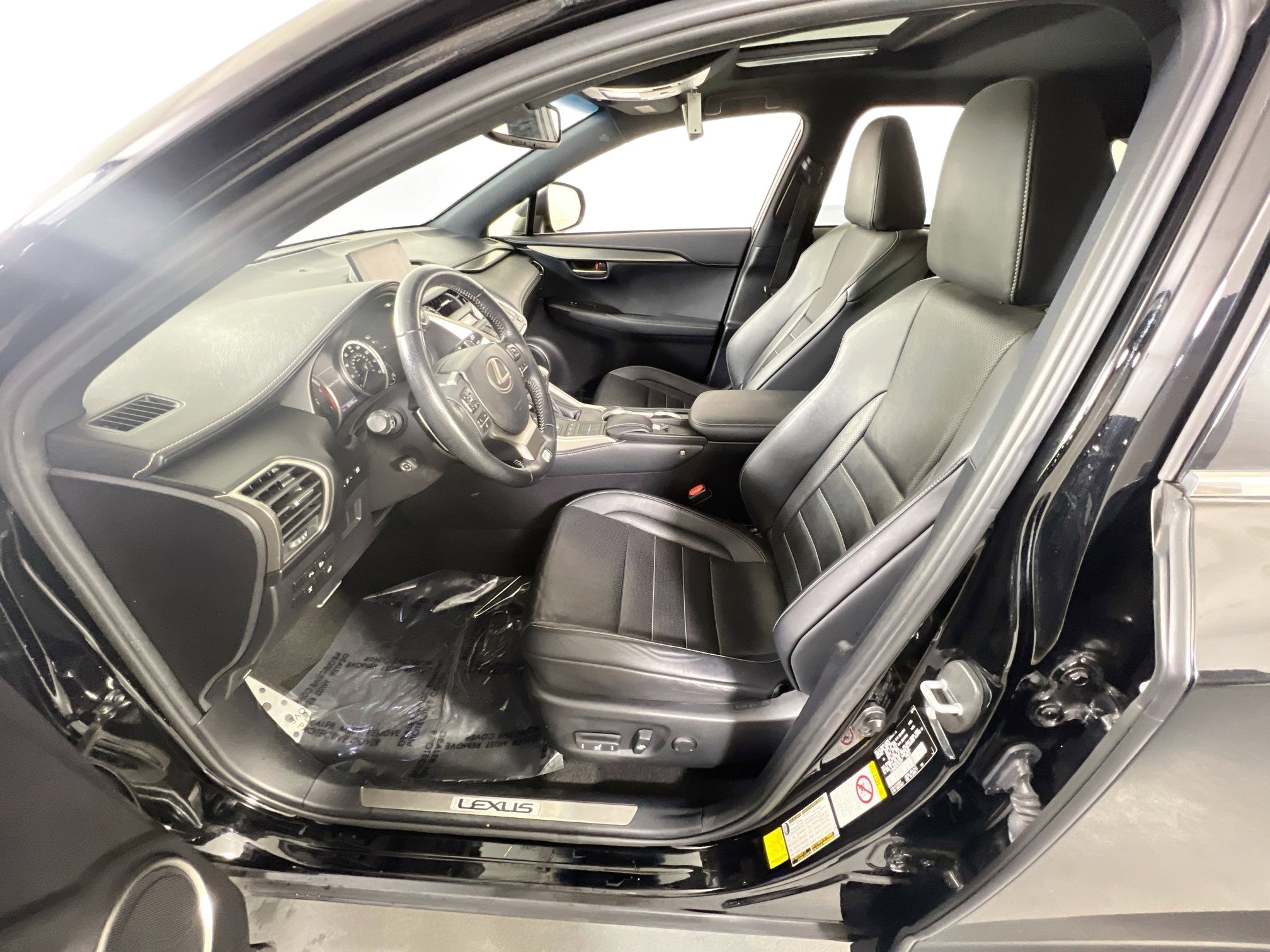 Used 2015 Lexus NX 200t F Sport image 21