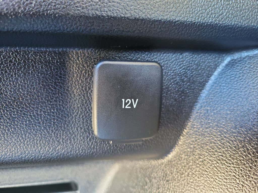 Used 2023 Ford Escape Platinum w/ Premium Technology Package AWD/4WD image 9