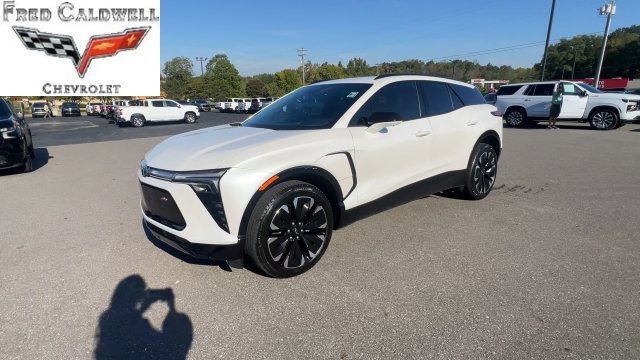 Used 2024 Chevrolet Blazer EV RS AWD/4WD image 7