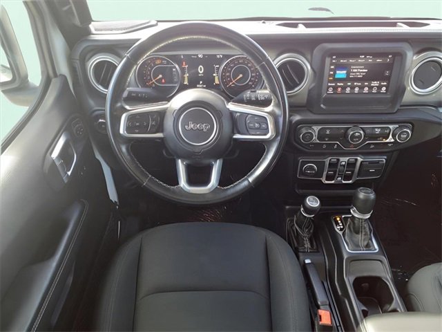 Used 2020 Jeep Wrangler Unlimited Sahara image 9