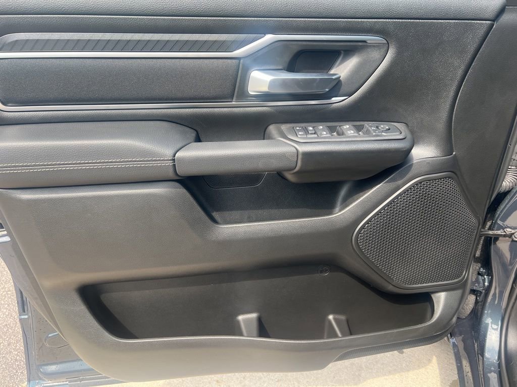 New 2026 RAM 1500 4x4 Crew Cab image 10