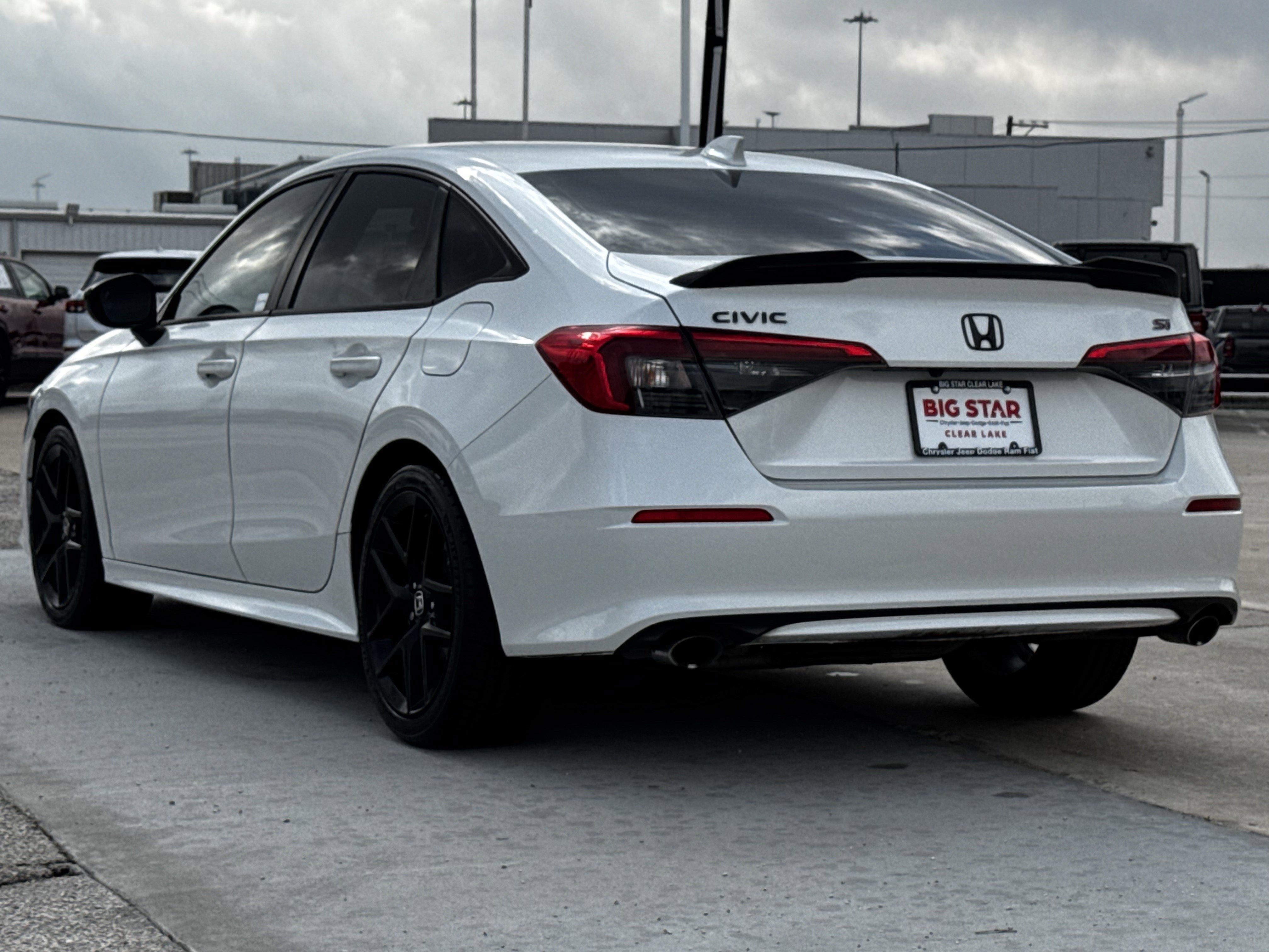 Used 2022 Honda Civic Si image 8