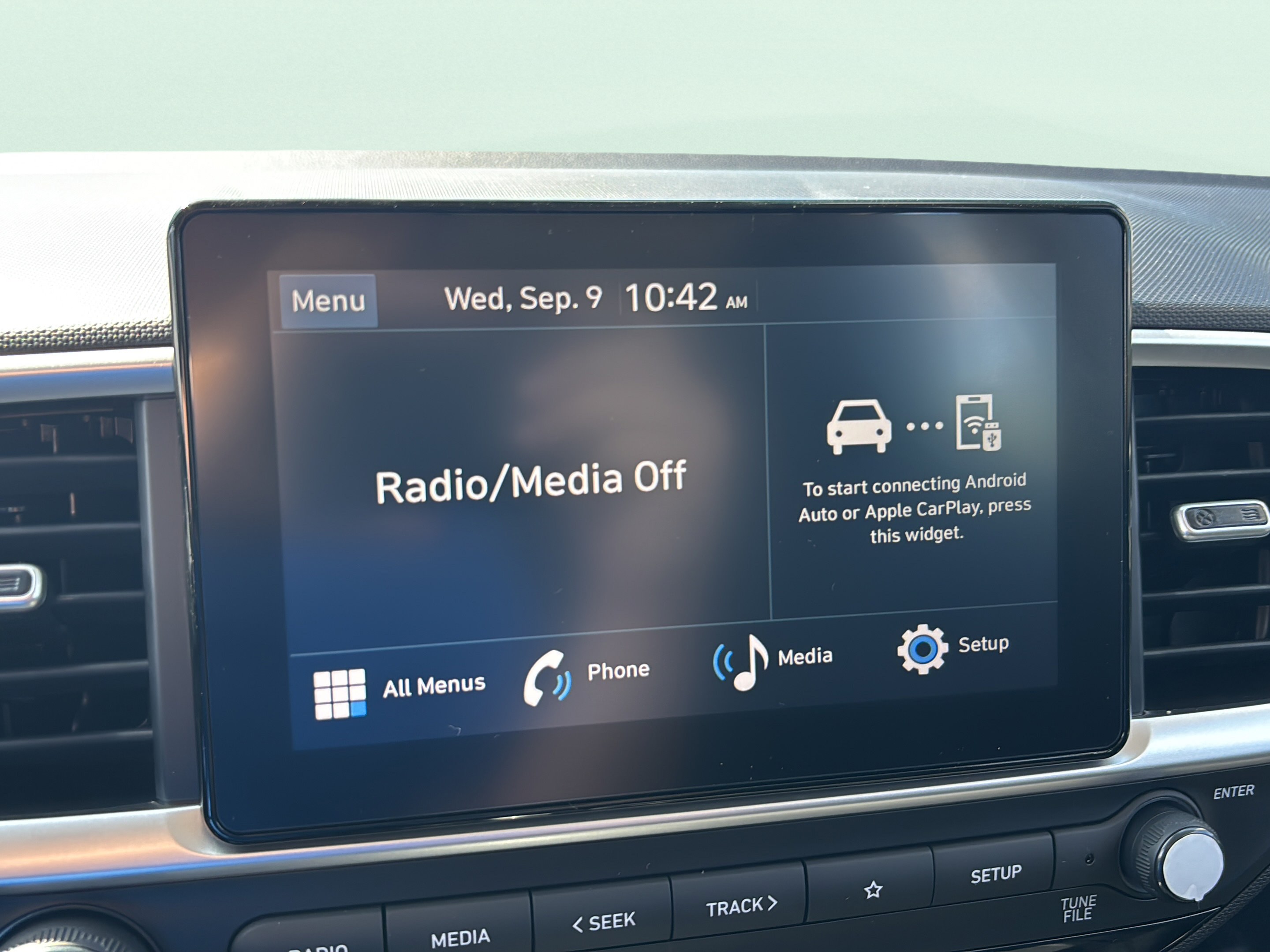 New 2026 Hyundai Venue SEL FWD image 16