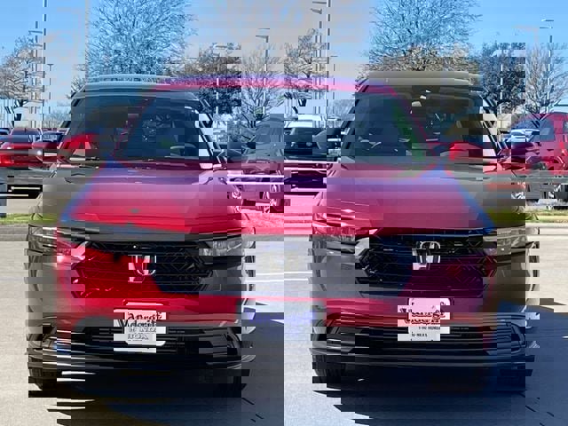 Certified 2025 Honda Accord LX image 6