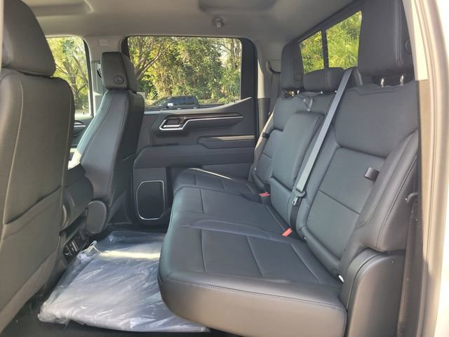 New 2026 Chevrolet Silverado 1500 LT w/ Leather Package AWD/4WD image 16
