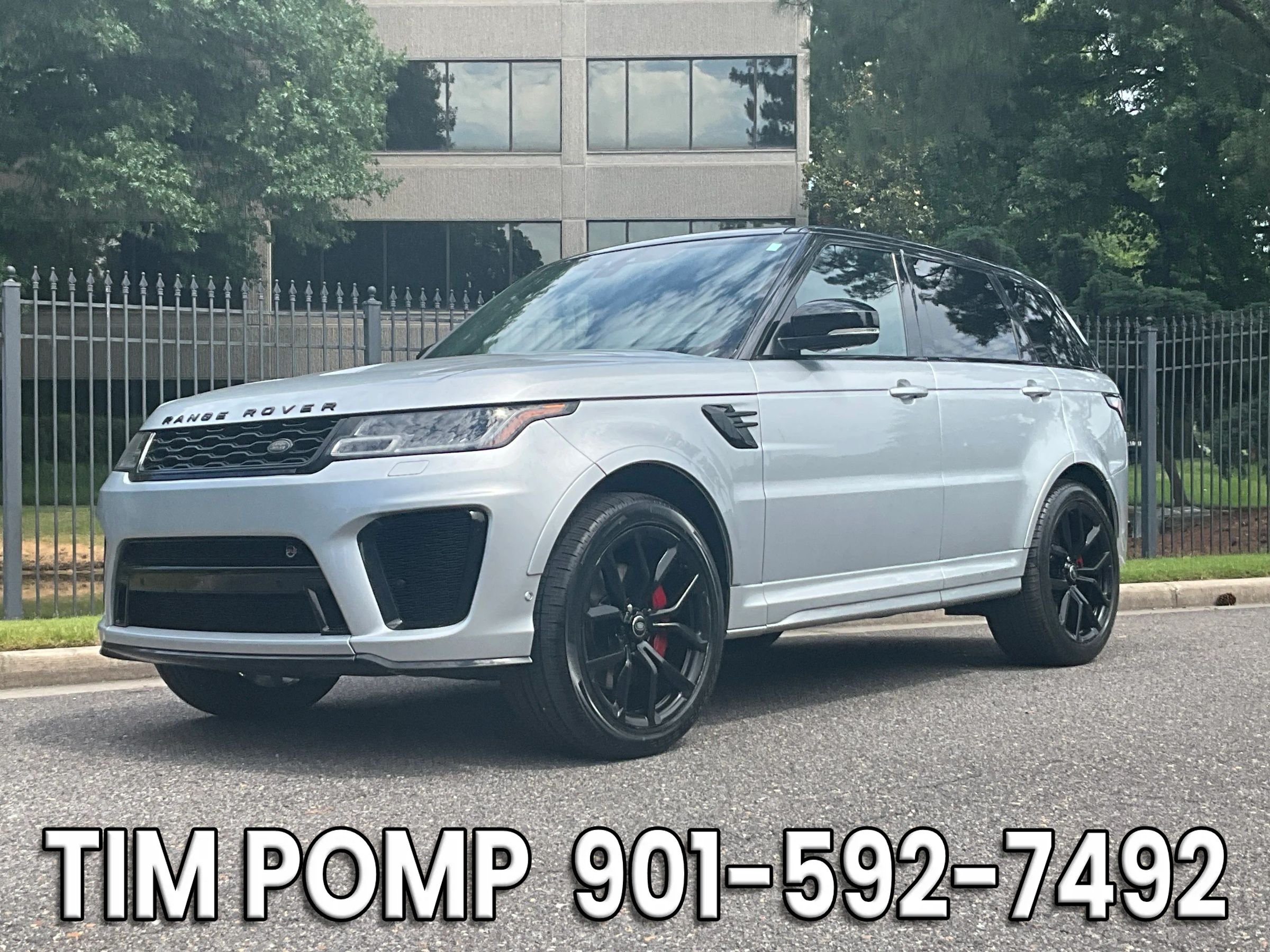 Used 2019 Land Rover Range Rover Sport SVR AWD/4WD image 1