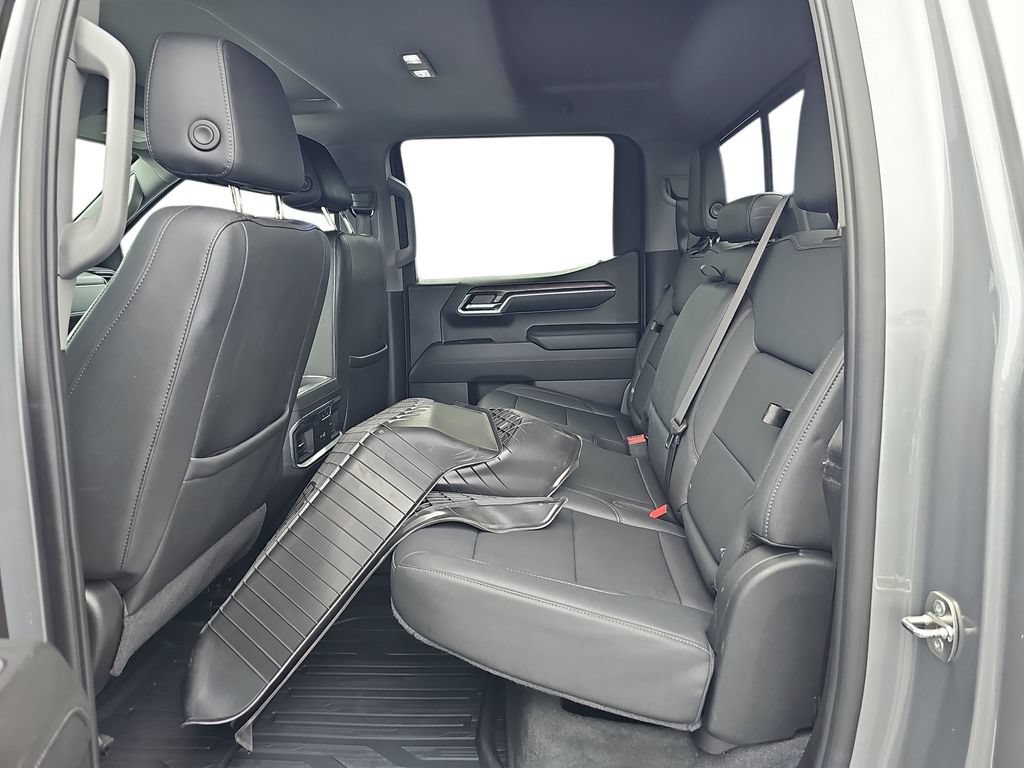 Used 2024 GMC Sierra 1500 SLT w/ SLT Premium Plus Package AWD/4WD image 14