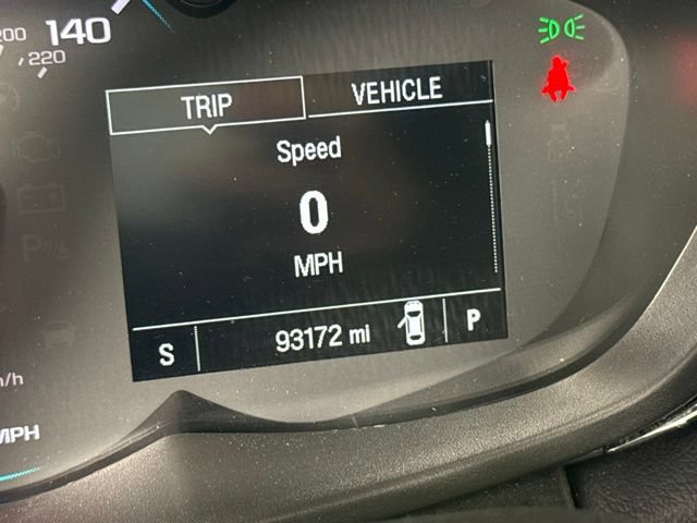 Used 2019 Chevrolet Trax LT w/ LT Convenience Package AWD/4WD image 18