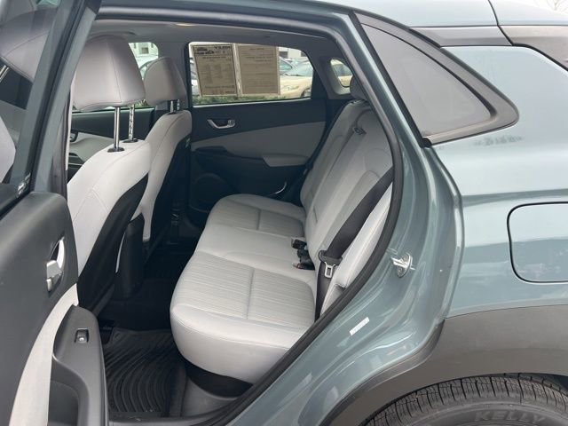 Used 2022 Hyundai Kona SEL w/ Convenience Package image 27
