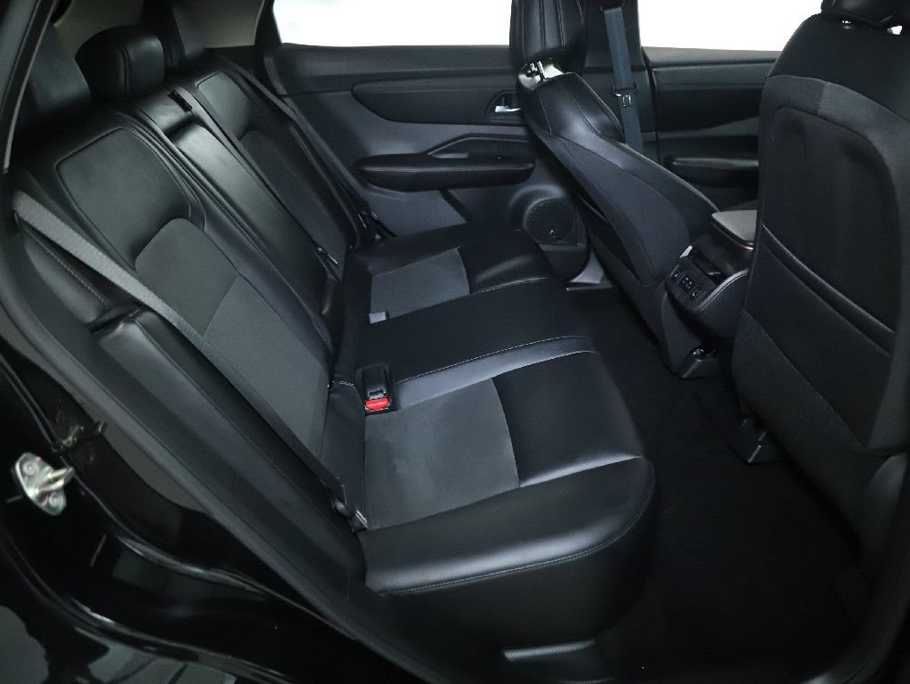 Certified 2023 Nissan Ariya FWD image 33