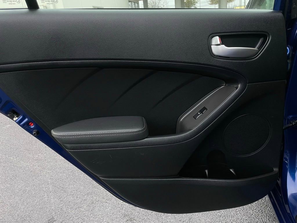 Used 2017 Kia Forte LX image 36