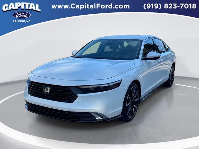 Used 2023 Honda Accord Touring video 1