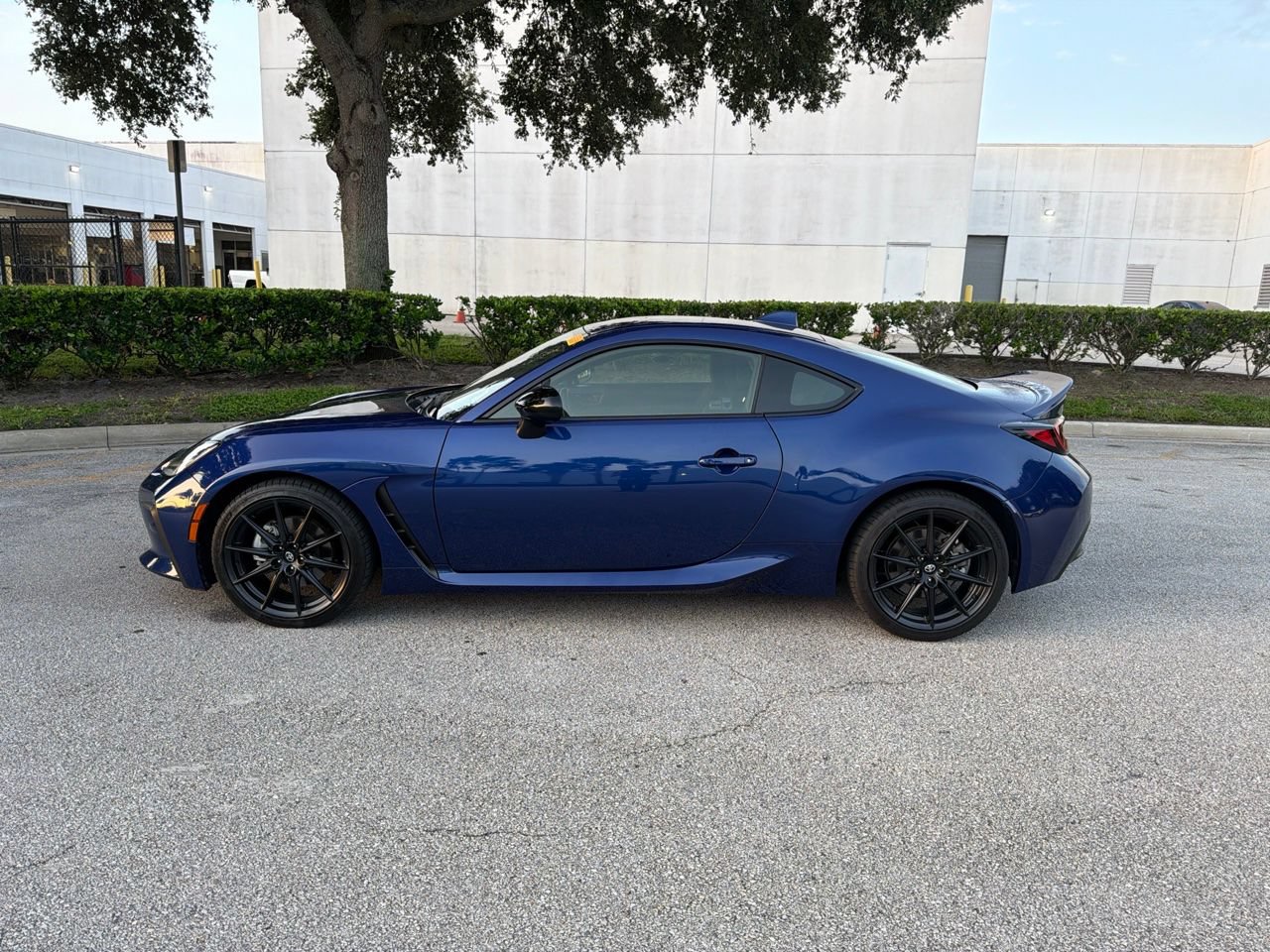 Used 2023 Toyota GR86 Premium RWD image 2