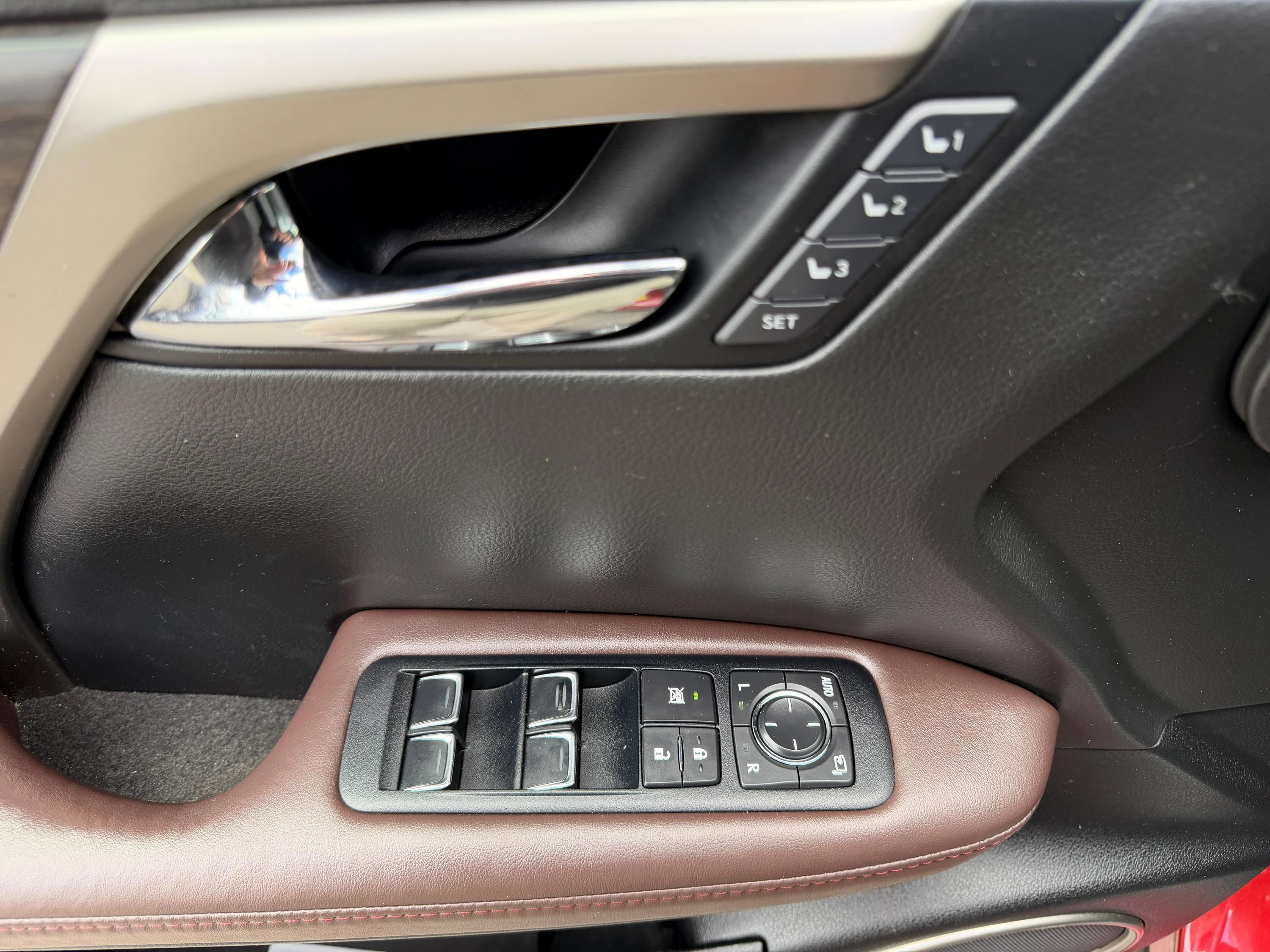 Used 2016 Lexus RX 350 AWD w/ Premium Package image 13