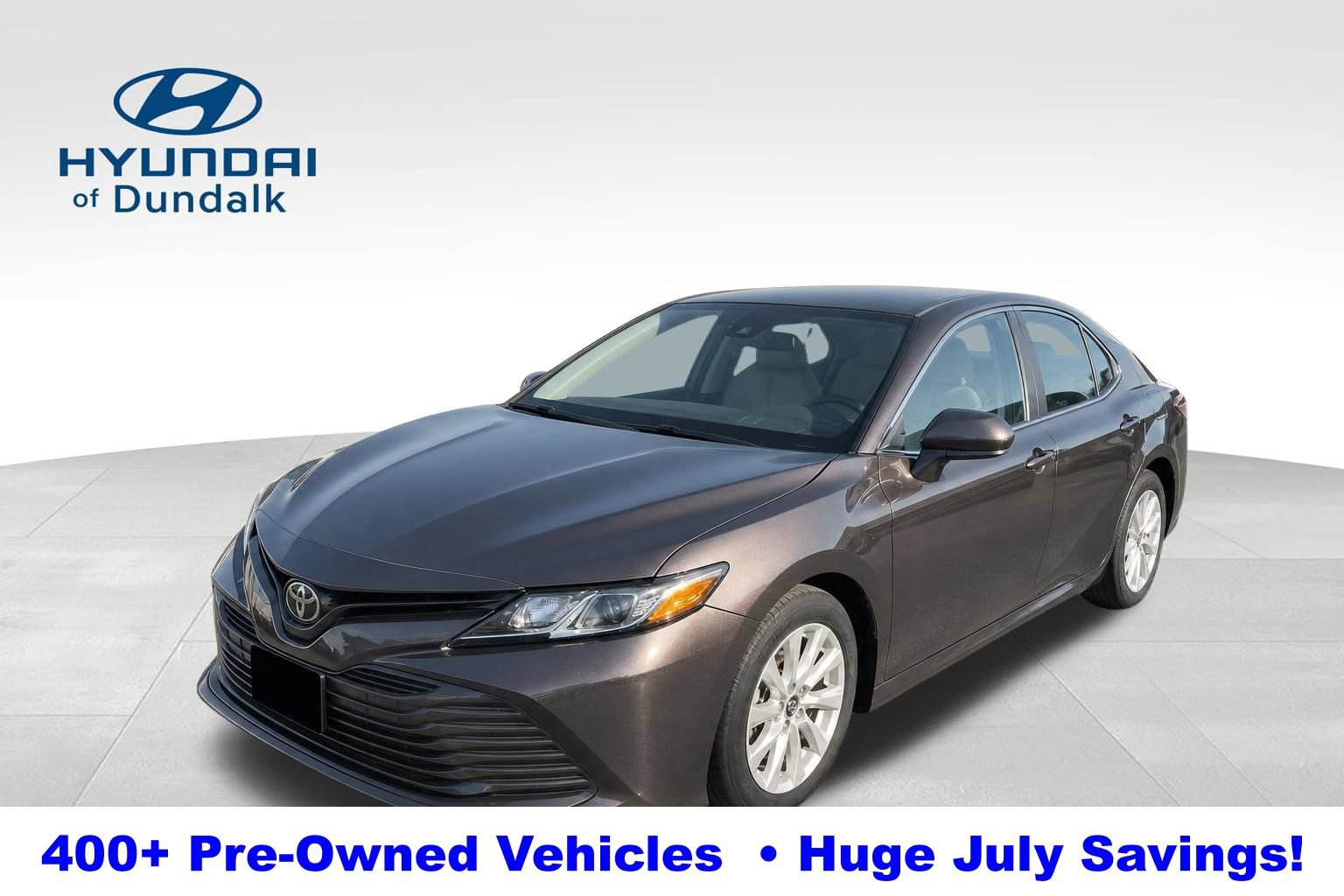 Used 2019 Toyota Camry LE FWD image 1