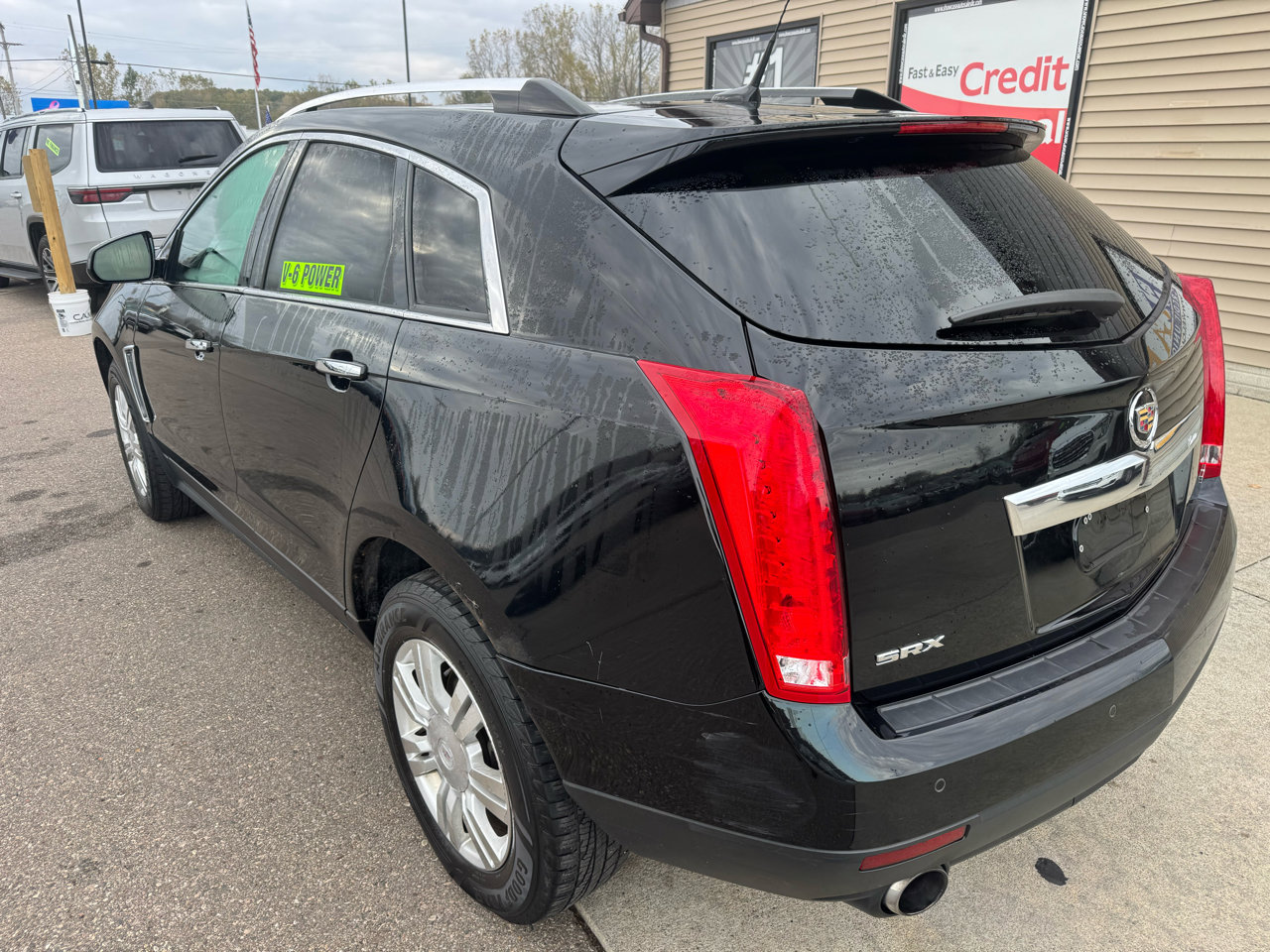Used 2013 Cadillac SRX Luxury w/ Driver Awareness Package image 7
