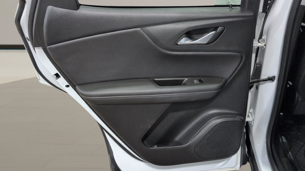 Used 2023 Chevrolet Blazer LT w/ LPO, Floor Liner Package FWD image 16