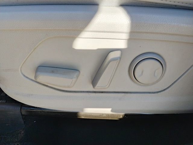 Used 2022 Kia Sorento S AWD/4WD image 7