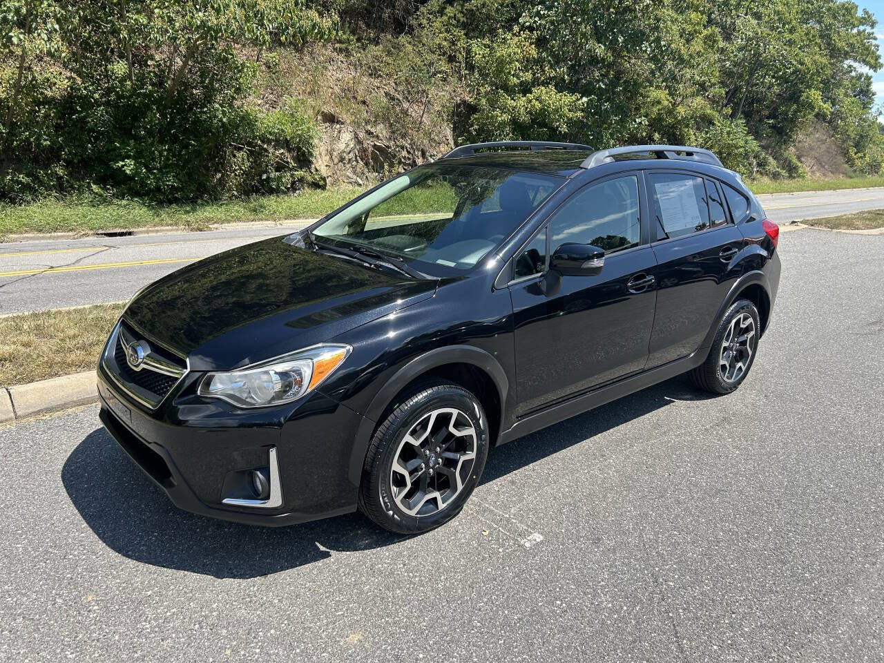 Used 2016 Subaru Crosstrek 2.0i Limited image 2