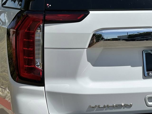 Used 2023 GMC Yukon SLT RWD image 7